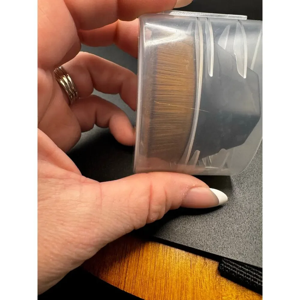 NWT Flat Foundation Brush In Clear Case